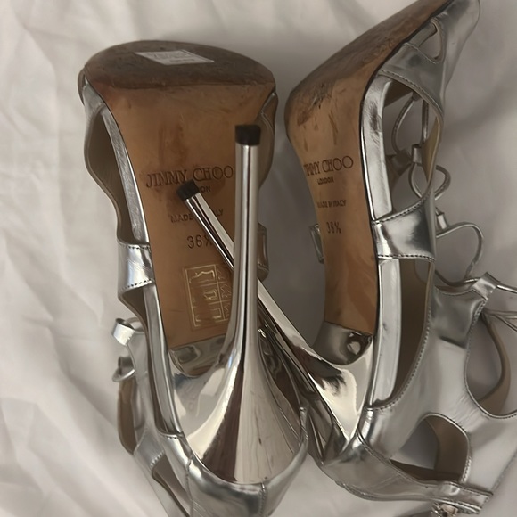 Jimmy Choo Classic heels - Picture 7 of 9